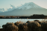 富士山下歌词(【必听】富士山下歌词，让你在思念中流泪)